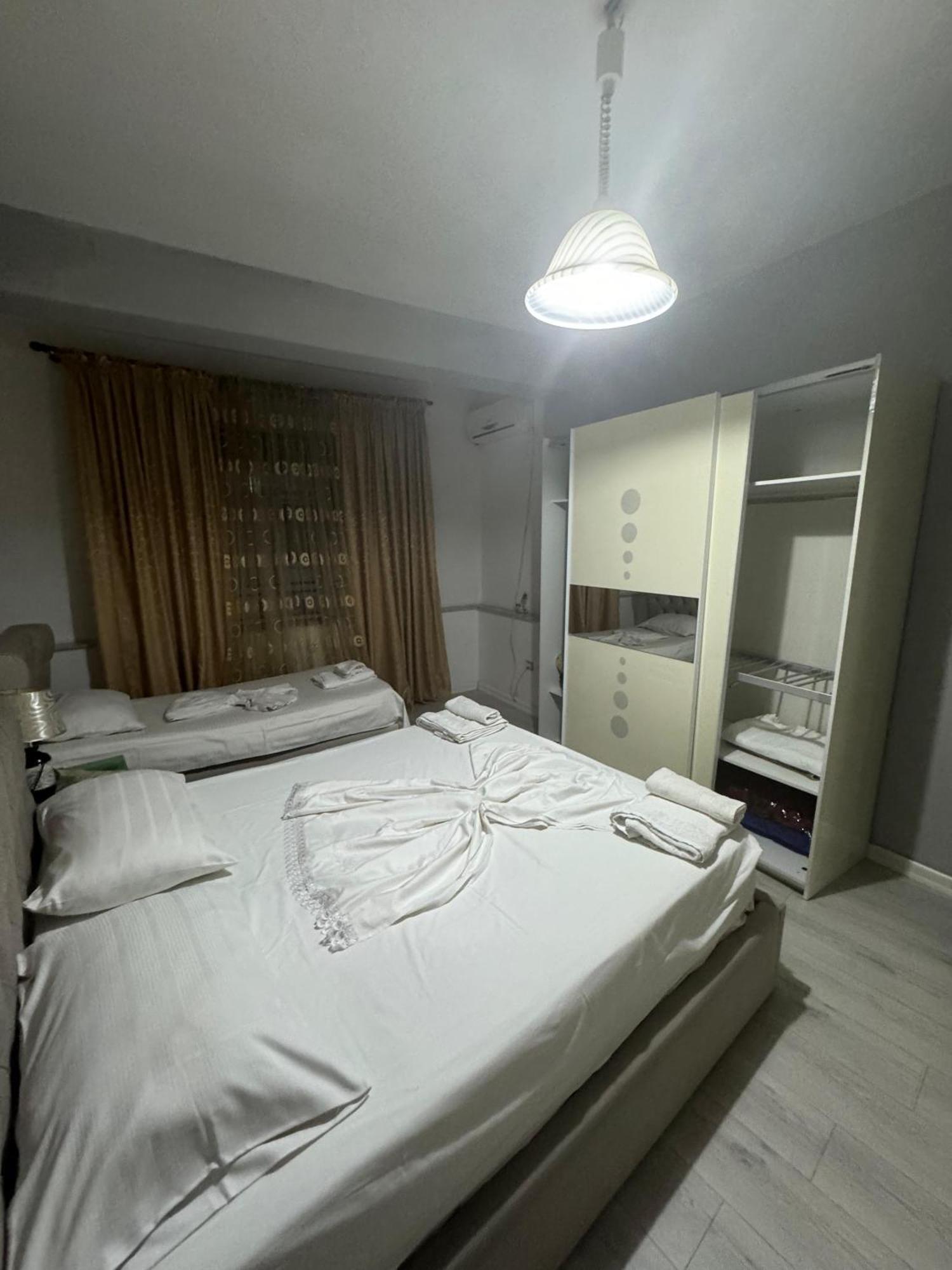 Center Of Tirana Apartment ภายนอก รูปภาพ